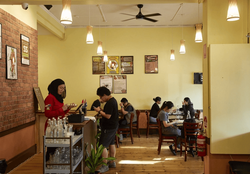 Australia’s First Waroeng SS Brings the Heat with 20 Types of Sambal in Carlton