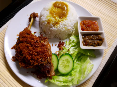 Nasi Bebek Madura (Special Fried Duck) π