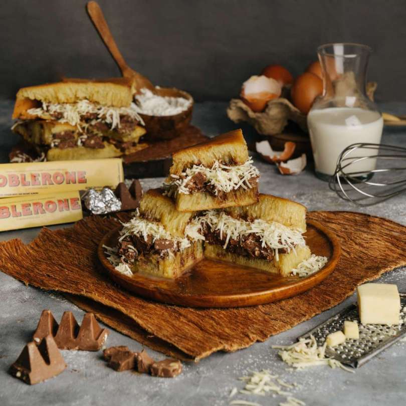 Martabak Toblerone Cheese