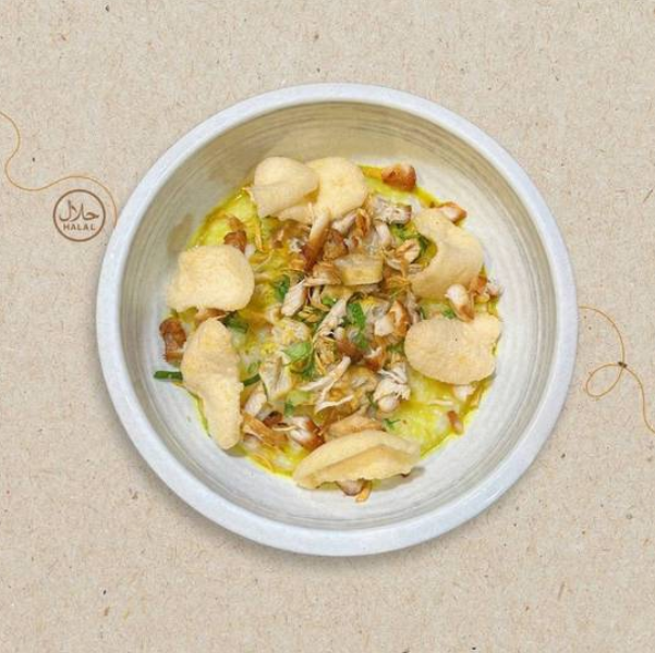 Bubur Ayam Kuah Kuning Khas Betawi / Chicken Porridge with Yellow Chicken Broth