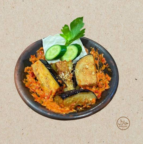 Nasi Terong Penyet Otentik / Smashed Eggplant with Sambal
