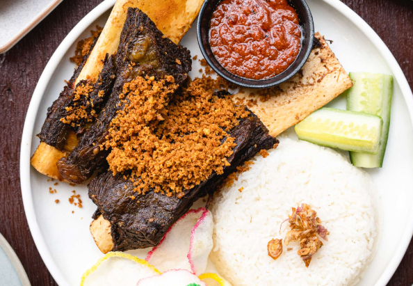 Iga Goreng Kremes + Rice