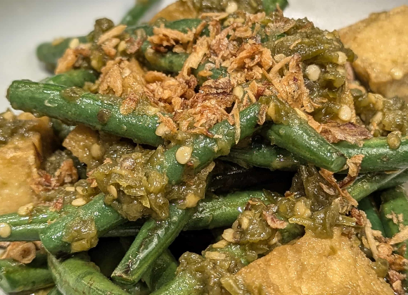 Tumis Buncis Sambal Ijo (Medium Spice)