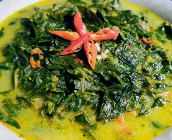 Cassava Leaves Curry (Daun Singkong)