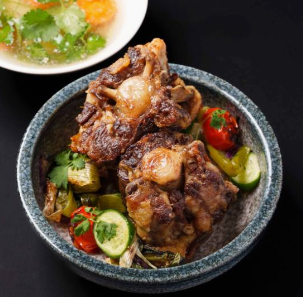 Sop Buntut Bakar (Grilled Ox-tail with soup)