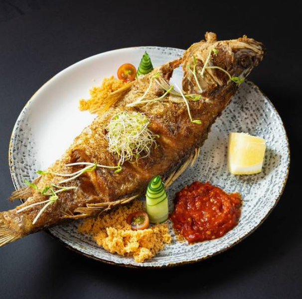 Ikan Barramundi Goreng (Deep fried Barramundi)