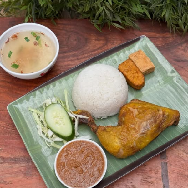 Ayam Goreng Saus Kacang