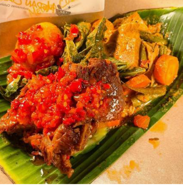 Nasi Kapau Beef Balado