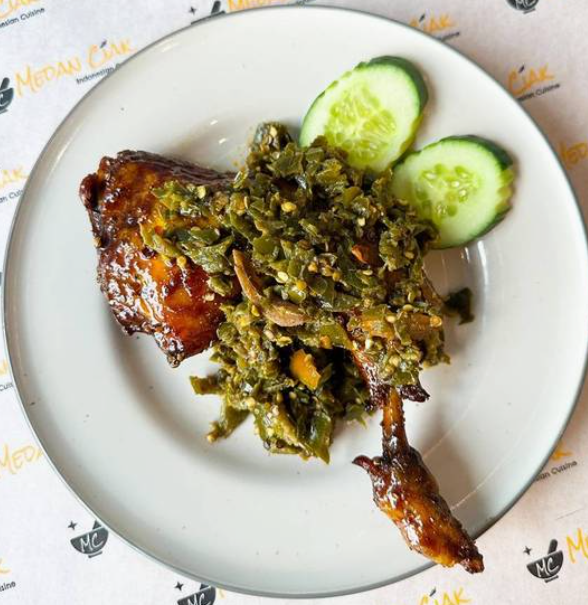 Ayam Bakar Sambal Ijo (1/4 grilled chicken in green sambal)