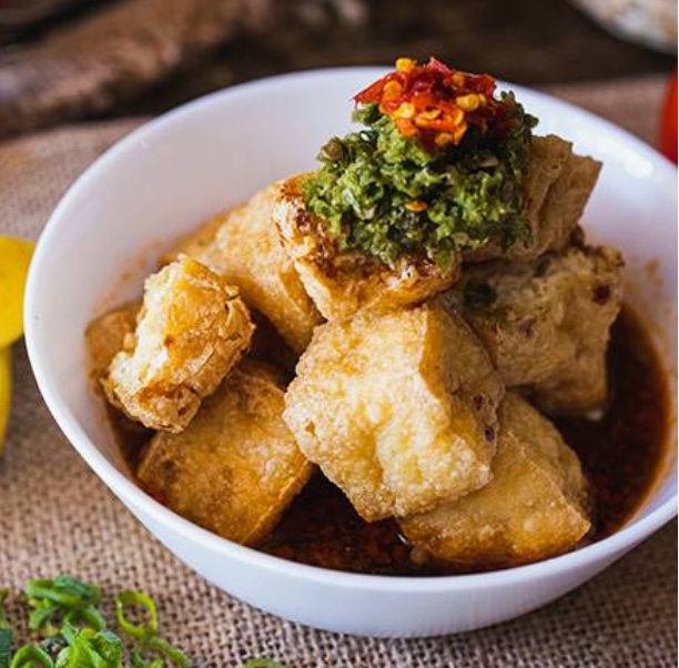 Fried Tofu with Sweet Vinegar Sauce (V)