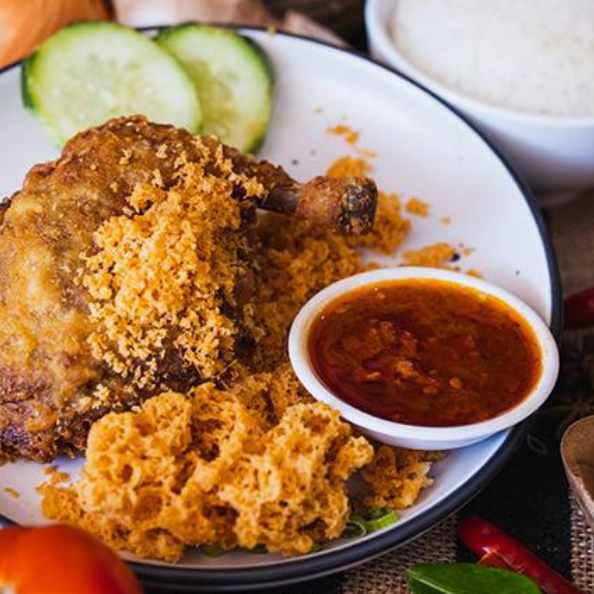 Fried Crispy Soft Bone Chicken with Balinese Sauce