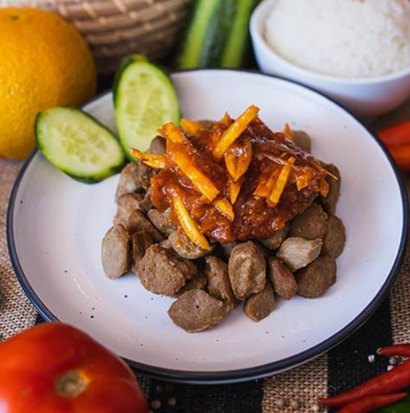 Sliced Beef Balls with Hot and Sour Sauce