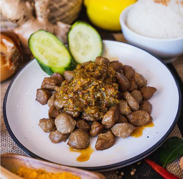 Sliced Beef Balls with Manado Chilli Sauce