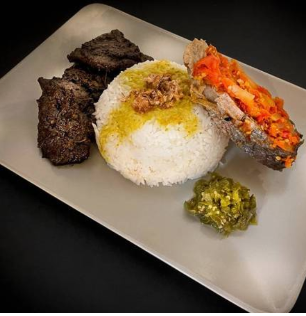 Nasi Padang with Two Meat Dishes