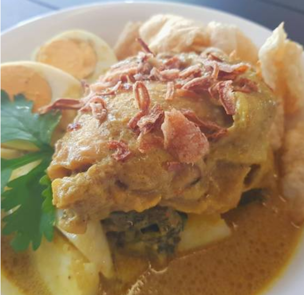 Lontong Sayur Gulai ayam