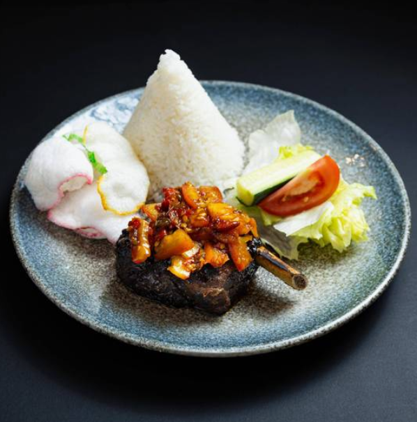Iga Bakar (Grilled beef rib with spicy chilli)
