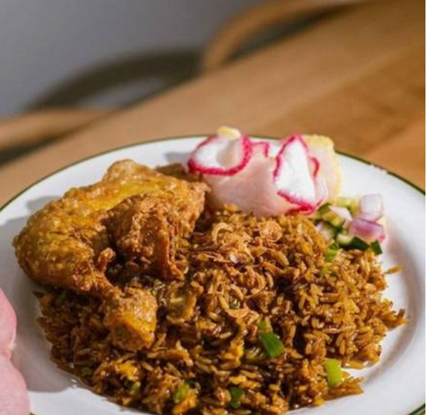 Nasi Goreng Ayam Sambal Balado