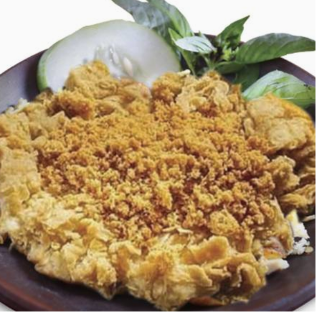 Fried smashed chicken cutlet )Geprek Kremes with Terasi)